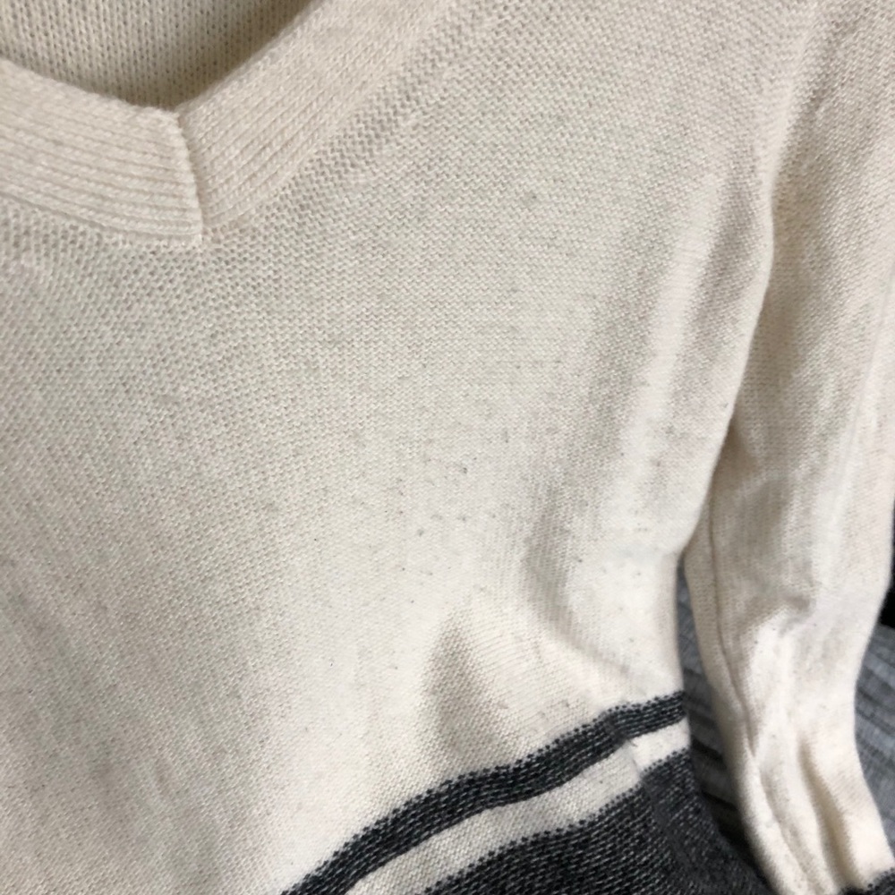 Sweater bundle - Picture 13 of 14